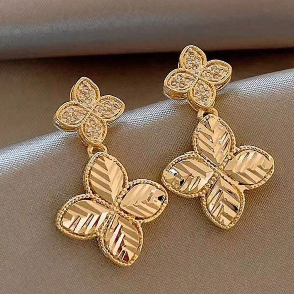 Elegant Gold Butterfly Earrings
